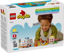 LEGO® DUPLO® 10447 Sanitka a vodič (3)