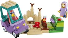 LEGO® Bluey 11216 Babičky s Bingo a Bluey (1)