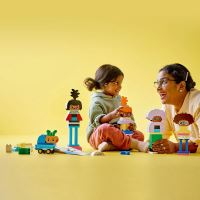 LEGO® DUPLO® 10423 Zostaviteľní ľudia s veľkými emóciami (1)