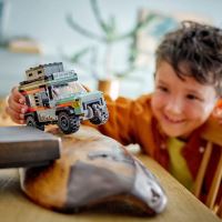 LEGO® City 60447 Terénne horské nákladné auto 4x4 (1)