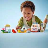 LEGO® DUPLO® 10447 Sanitka a vodič (1)